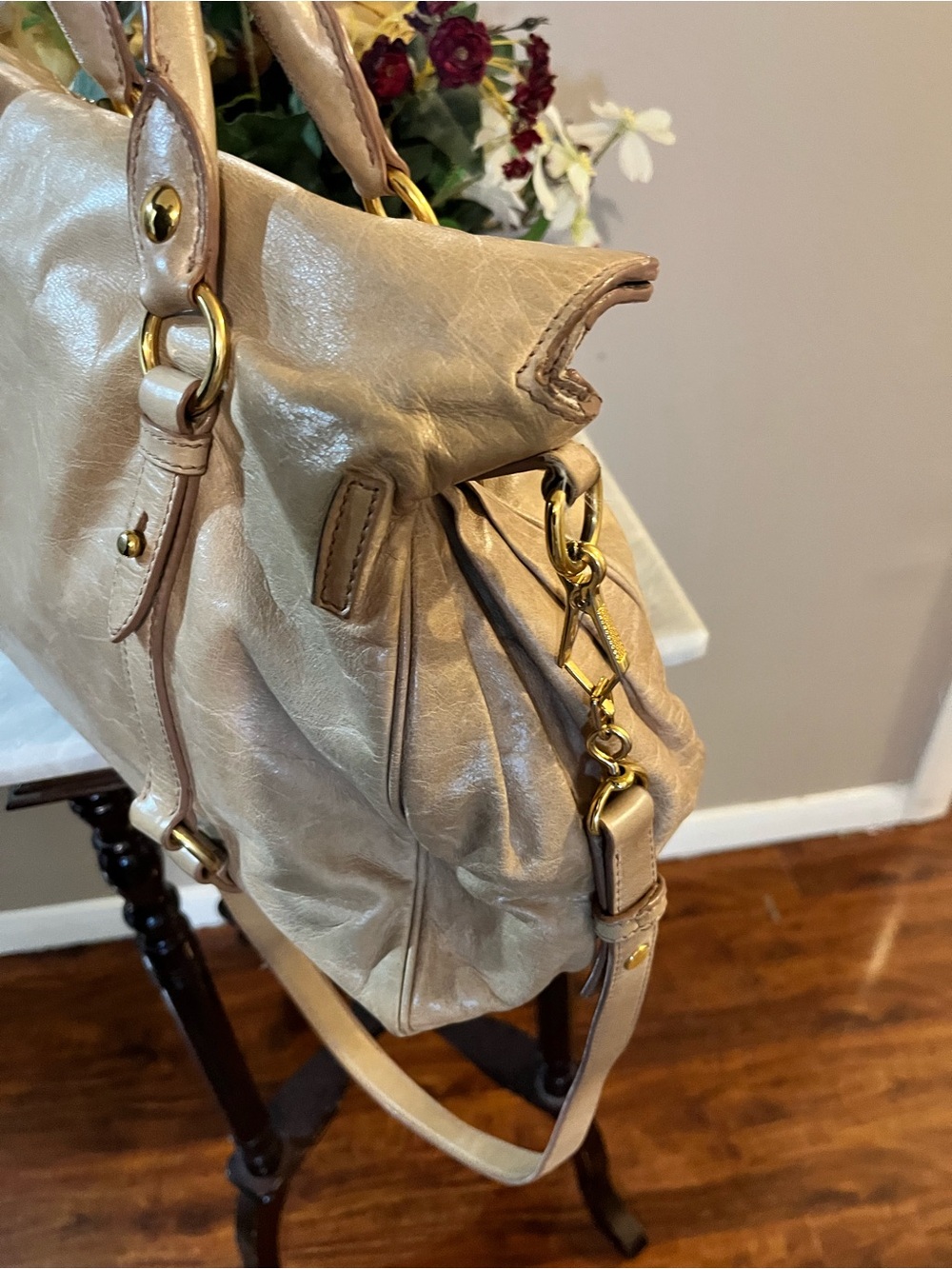 Miu Miu Metallic Beige Leather Satchel with Gold Hardware - Picture 6 of 11